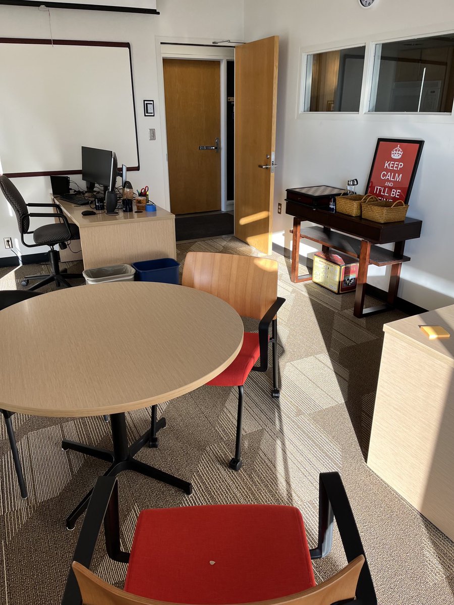 Sarah CrawfordParker tweet media