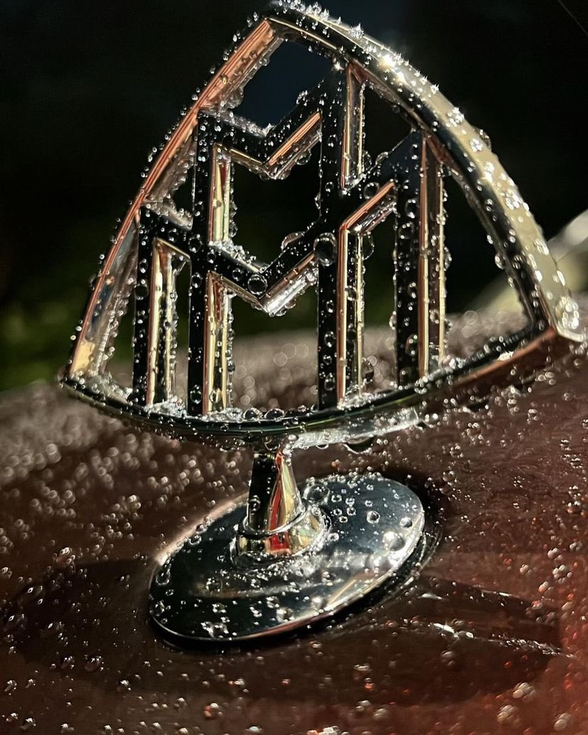 NayantharaU's tweet photo. Birthday gift 🎁 The sweetest #MercedesMaybach 🫶🏻 https://t.co/oP7J0GyGGN