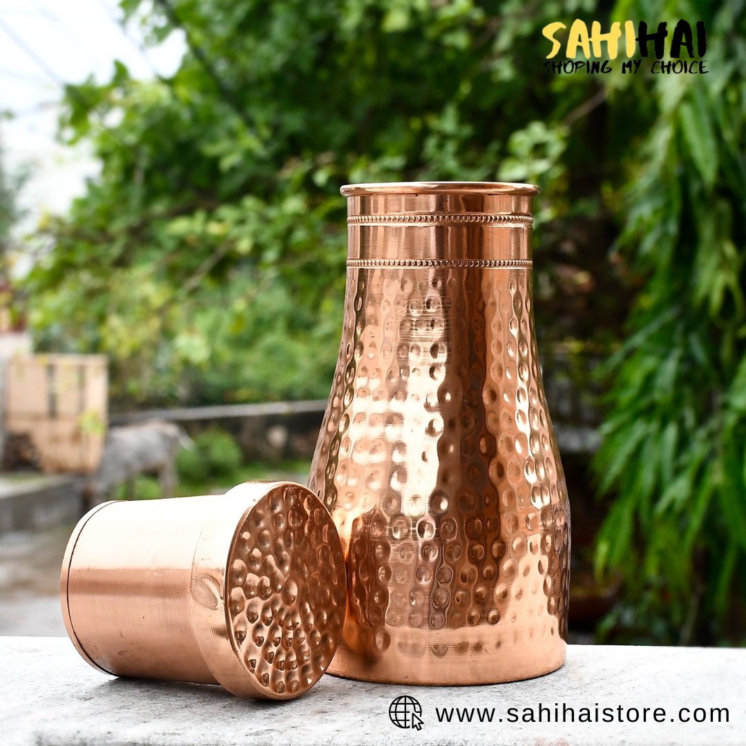 Sahi Hai Copper Pot - Where Tradition Meets Excellence! 📷📷 
#SahiHaiCopperPot #CulinaryMasterpiece #TimelessTradition #CopperCraftsmanship #KitchenEssentials #CookingInStyle #FlavorfulFeasts #ElevateYourCooking #HandcraftedPerfection #CopperCharm #GourmetCooking #ChefLife