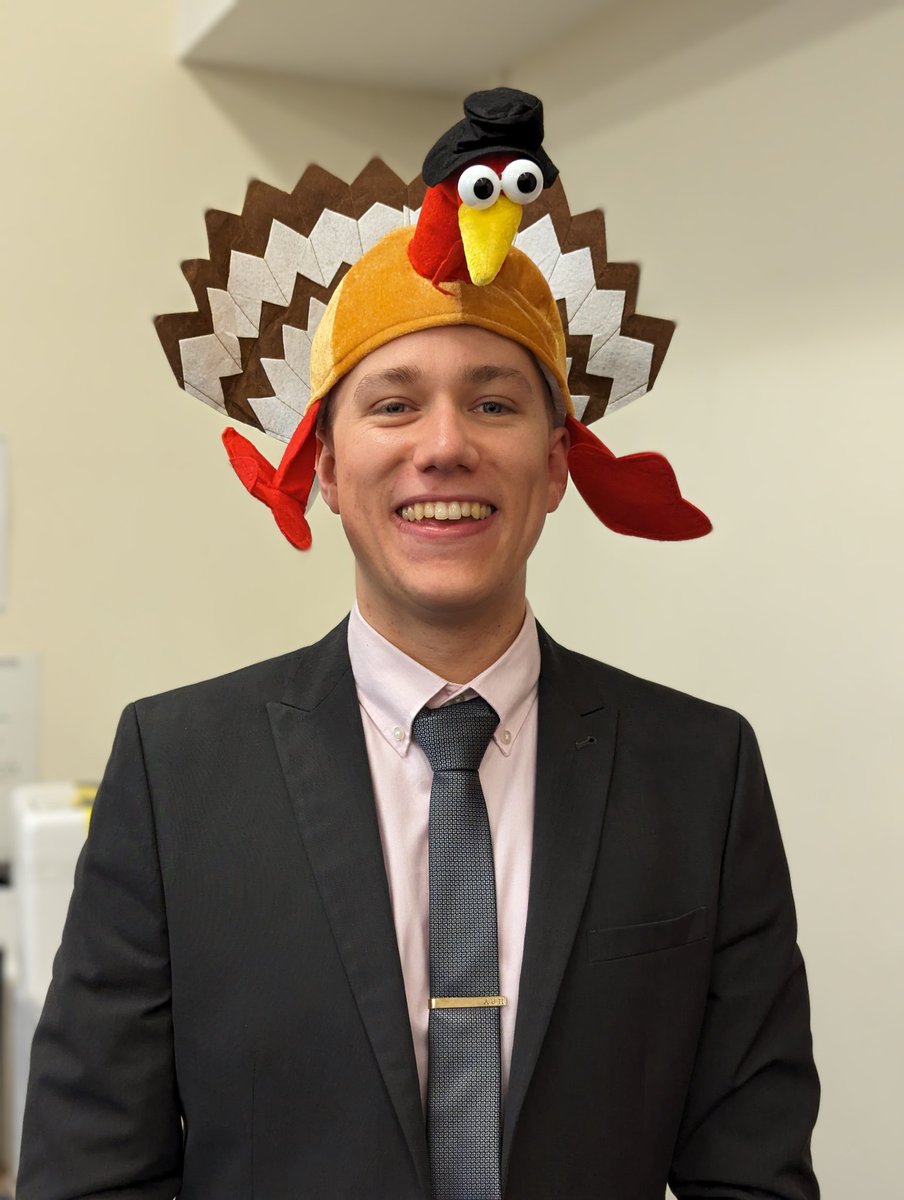 Congratulations Dr <a href="/alex_hallatt/">Alex Hallatt</a> on passing your PhD viva today! Well deserved after all your hard work 🍾🎉
<a href="/MosmedC/">MoSMed CDT</a> <a href="/ChemistryNCL/">Newcastle Chemistry</a> <a href="/UniofNewcastle/">Newcastle University</a> <a href="/SciencesNCL/">Sciences at Newcastle</a>