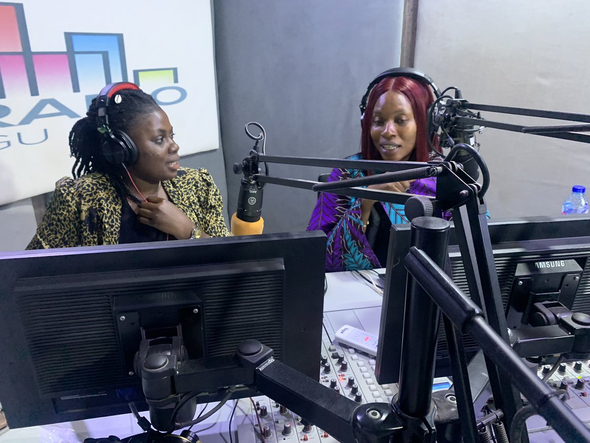 UrbanRadio945's tweet image. RANDOM RADIO!!!!!

With the Crew

Tune in live for a crazy, Fun, and Exciting Radio Experience.

#RandomRadio