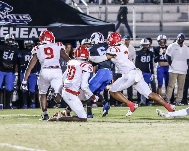 East Alabama Athlete of the Week presented by Southern Union State Community College
Jaquavious Moss - Eufaula Football
Moss had an outstanding night defensively as Eufaula moves to Semis with a 20-17 victory over Demopolis with 14 tackles, 3 tackles for a loss.