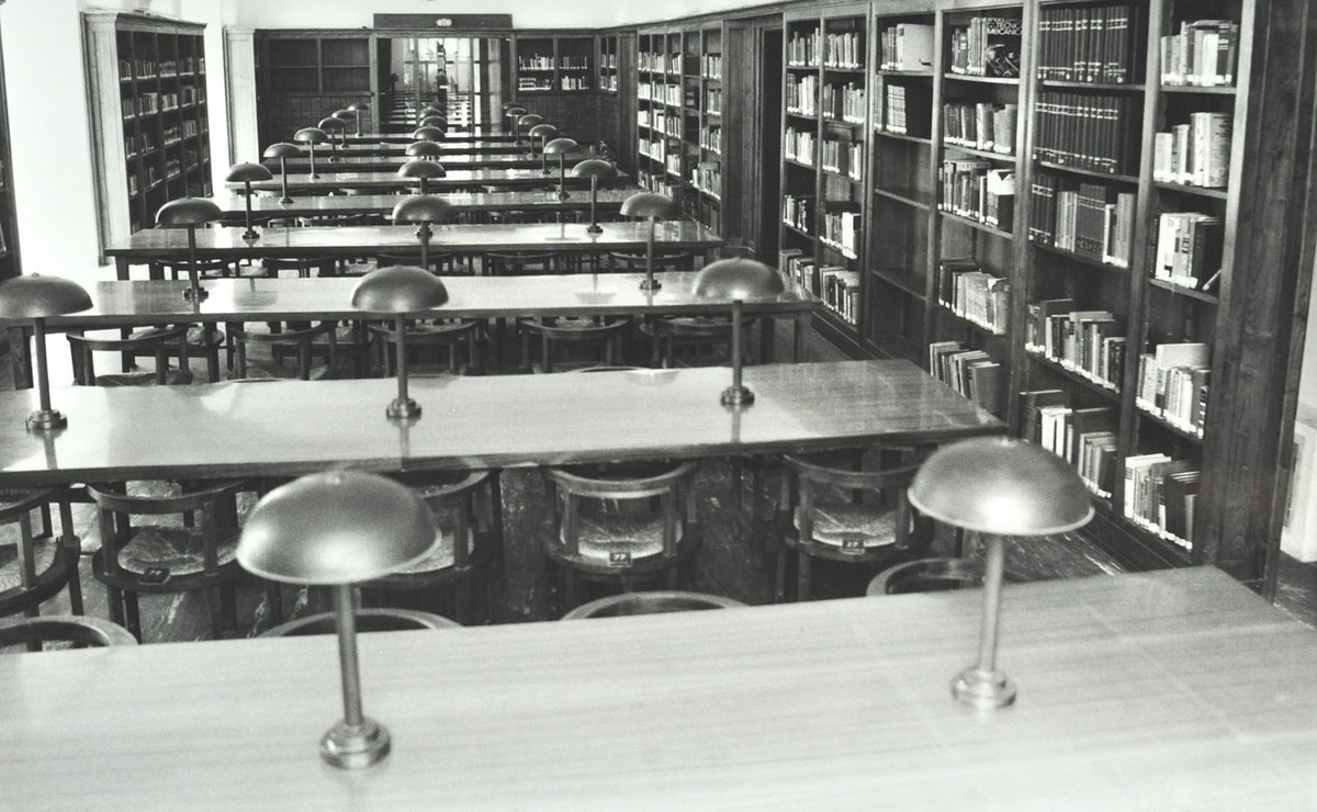bprahola's tweet photo. 🗨️ Xerrada: "Del Trienni Liberal a 1848: el repte d'obrir una biblioteca pública a Girona" a càrrec de Concepción Rodríguez, professora i doctora de la @UniBarcelona
🗓️ Div. 1/12, a les 18h
✅ Informació: https://t.co/Diw8MaS0s4
#BiblioRahola175 #175Aniversari #BibliotequesCat https://t.co/OtnGcnWoHc