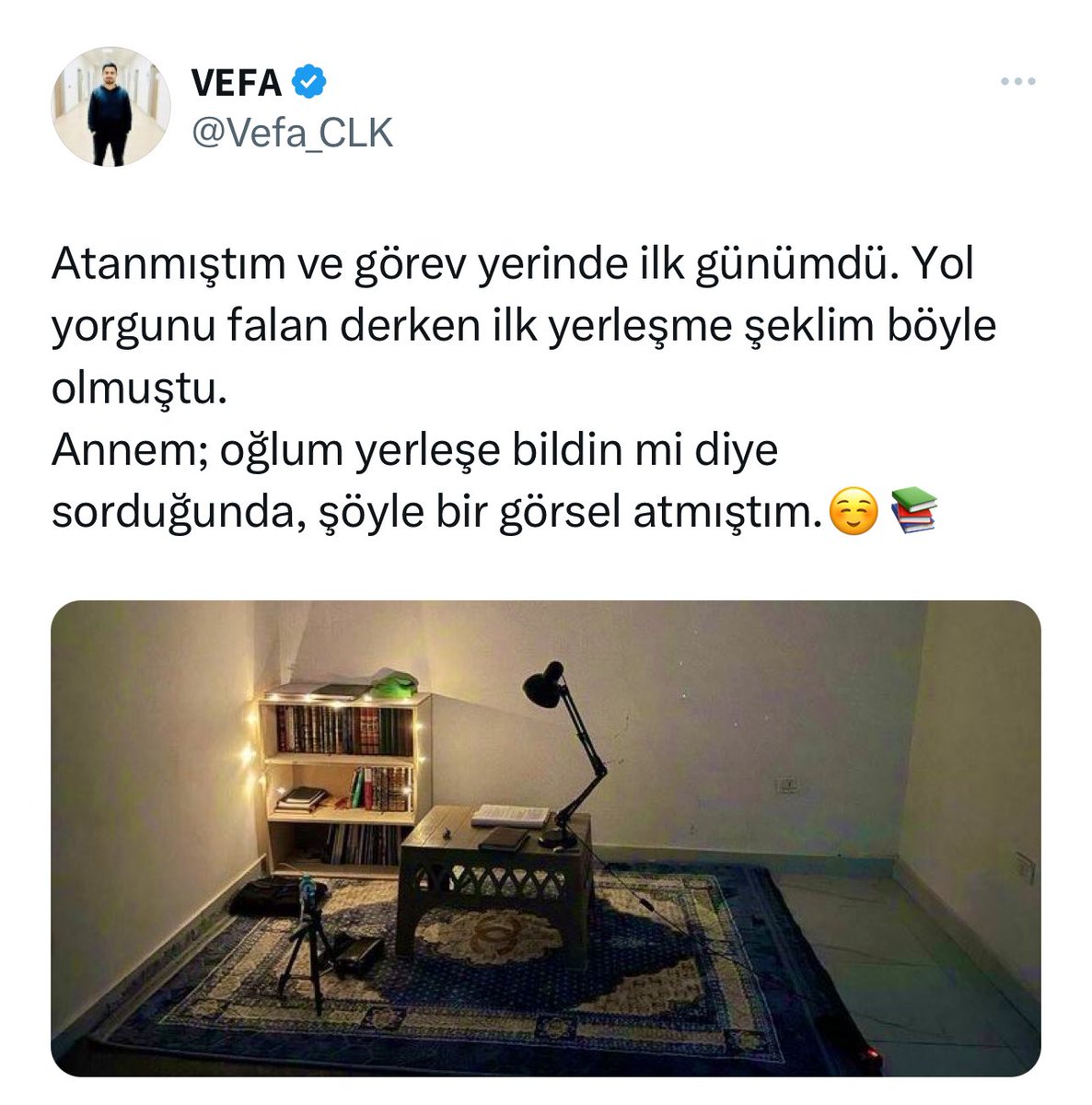 Samimi bir garibanlık hikayesi ile başlar öğretmenlik.  Öyle de devam eder…