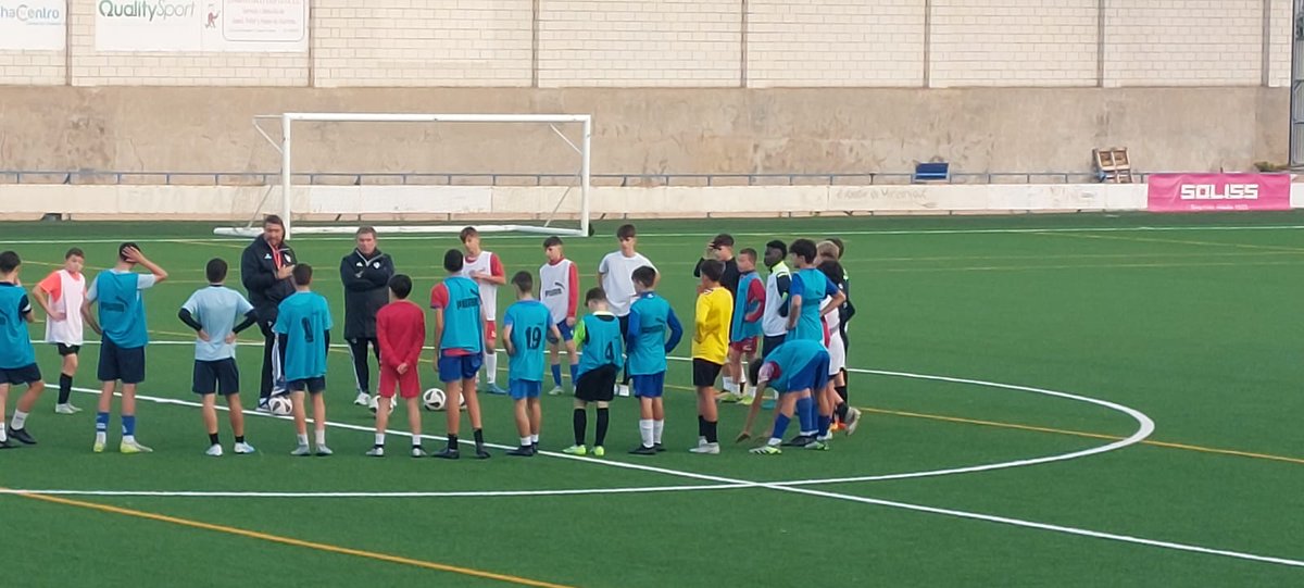 ECFInfantes's tweet photo. Nuestro jugador David Agudo Salmeron fue convocado en el día de ayer con la selección provincial de ciudad real , seguimos trabajando por una formación de calidad. ¡Enhorabuena! https://t.co/RqMhkbS6F7