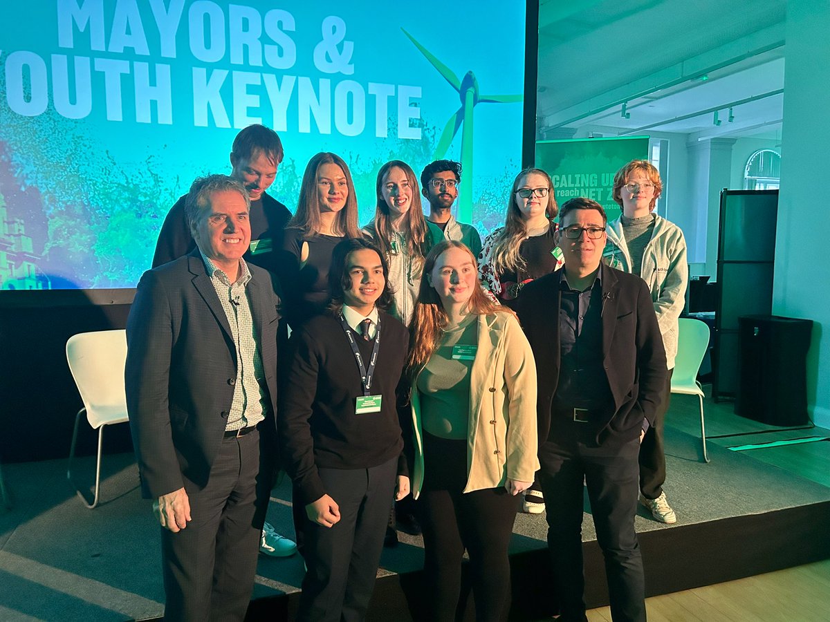 NWNetZeroHub's tweet photo. A powerful way to end the day, with strong calls from young people for a greater voice in decisions that will impact their lives most of all. Thanks to all our delegates, to the metro mayors, and to our youth reps.

#RouteToNetZero

@LpoolCityRegion @greatermcr @YouthFocusNW https://t.co/HDLuDhiozO