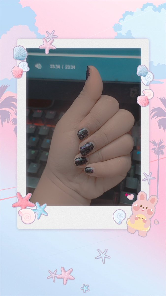 sweety_of_sylus's tweet photo. How old am i? 🤔
Guess my age 😏

#onlyhand
#handpic
#uwu
#cute
#art
#paint
#nail
#fypシ https://t.co/mk5AWkhA3t