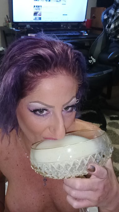 Mmmm...yummy https://t.co/iELW0MMdXN