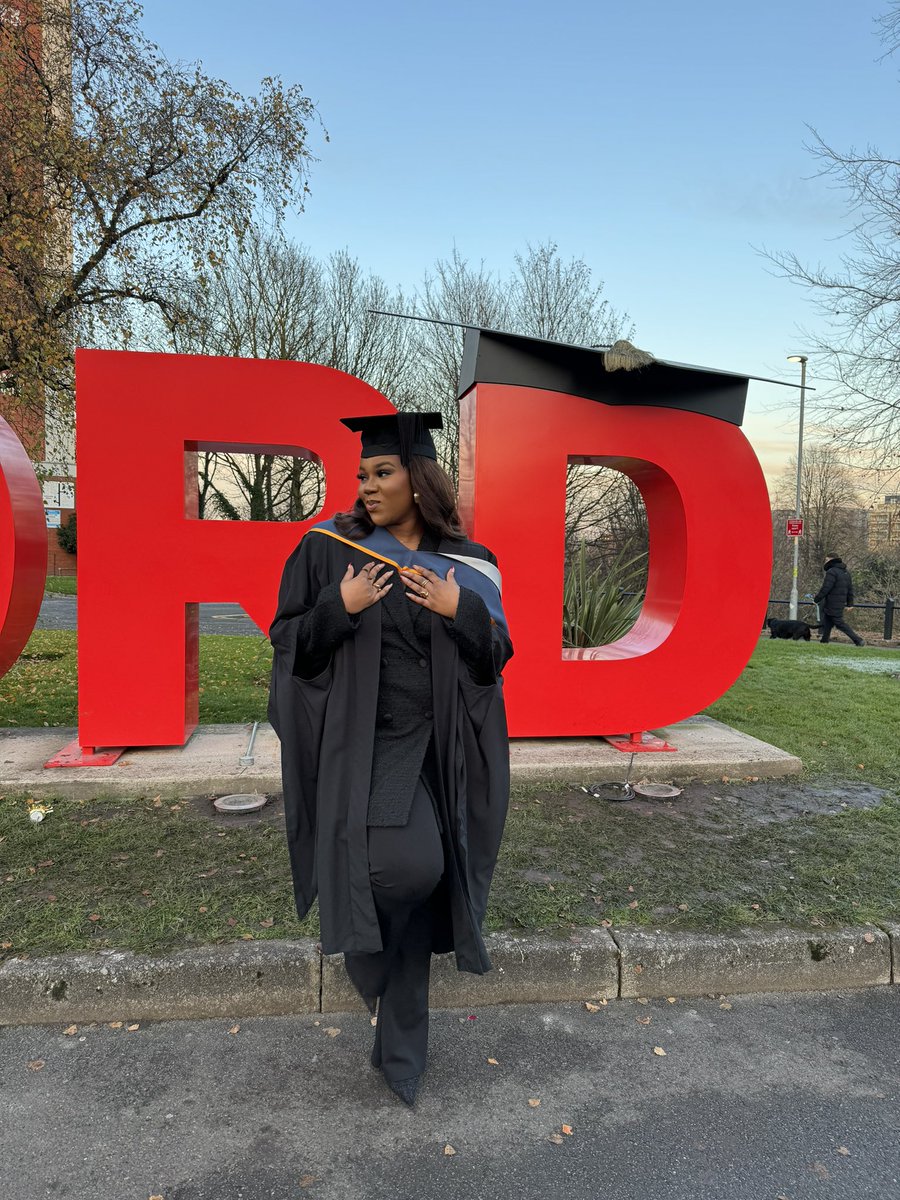 iamyeychii's tweet image. Ooops! I got another degree