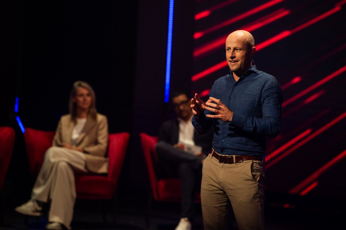 YBAnieuws's tweet photo. Dit zijn de vier finalisten van de AFAS Young Business Award 2023! NADUVI, https://t.co/ZUtGnwkb1s, Avy en tex.tracer zijn aanstaande zondag terug te zien in de finale aflevering.

De finale is zondag om 17:30 uur te zien op #RTLZ. Meer info in de link:
https://t.co/HdHnu1KGkZ https://t.co/kdRGZZIZBL