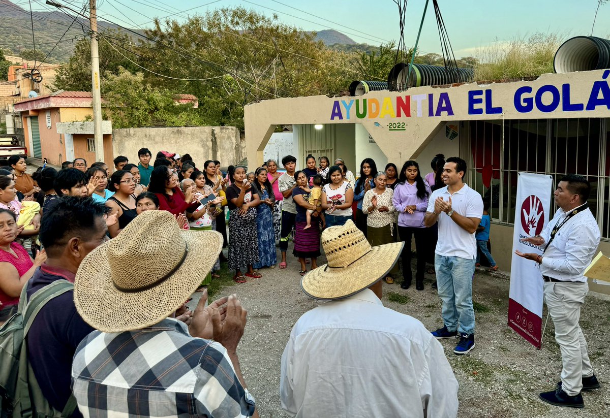 GeneracionEnRe's tweet photo. A través de la Fundación del Dr. Simi y su Delegado en el Estado de Morelos, Eduardo Huerta, llevamos a cabo la entrega de cobijas en la comunidad de “El Golán” del municipio de Tlayacapan, Morelos. #GenerandoComunidad https://t.co/OyDf8qh9VW