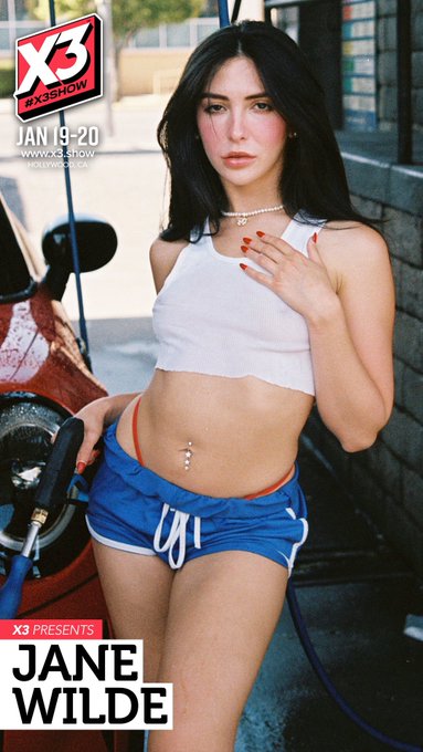 I will be making one public appearance this year at @x3expo in LA!! So excited to meet my supporters🥰  https://t