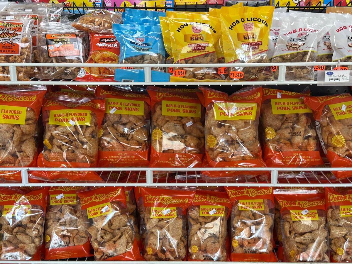 FairOil's tweet image. Who loves some Pork Skins?? 
#porkskins #FairOilFuelCard #FairOilCompany #FairFresh  #ServiceMatters
