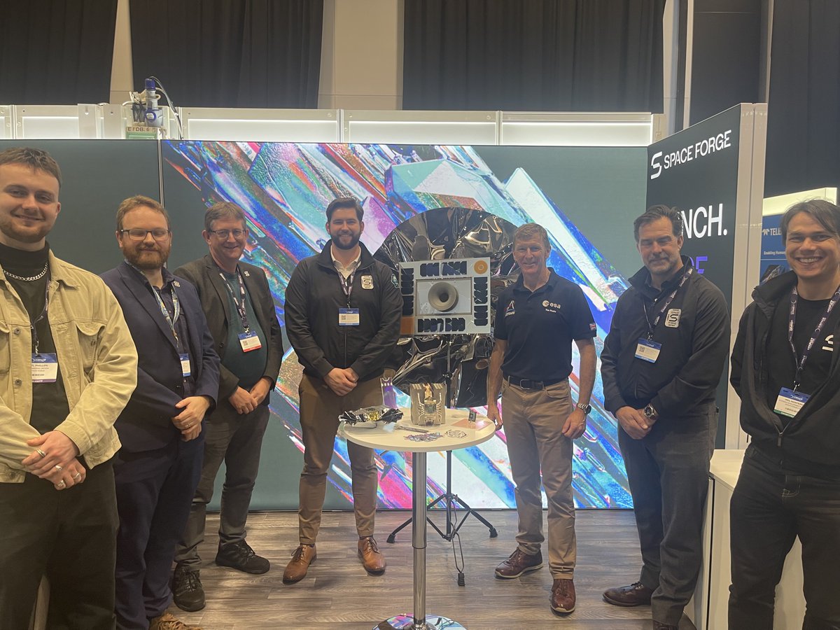 Space_Forge's tweet image. Throw back to @spacegovuk @UKSpaceConf last week...

It was amazing to have @astro_timpeake visit us at our stand.

We got to share all about Space Forge&apos;s vision to make space work for humanity 🛰

Can you tell we were excited? 👇

#Manufacturing #Space #UKSC2023