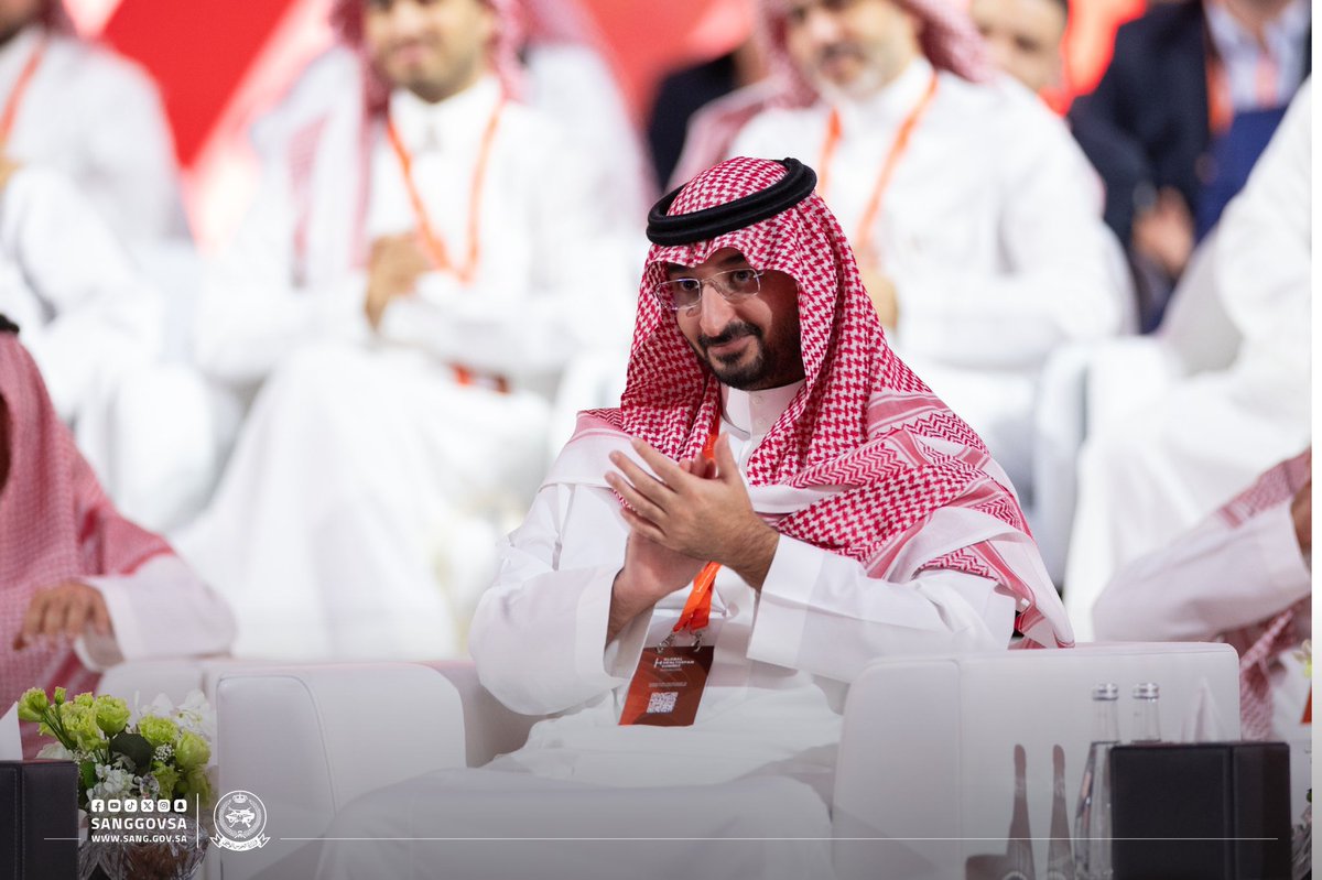 sanggovsa's tweet photo. الأمير #عبدالله_بن_بندر وزير الحرس الوطني ، يفتتح النسخة الأولى من القمة العالمية لإطالة العمر الصحي تحت شعار "معاً نزدهر" ، والتي تنظمها @hevolution_f ، وبمشاركة أكثر من 1500 مشارك و100 متحدث عالمي من مختلف دول العالم. https://t.co/r2N9VYxviK