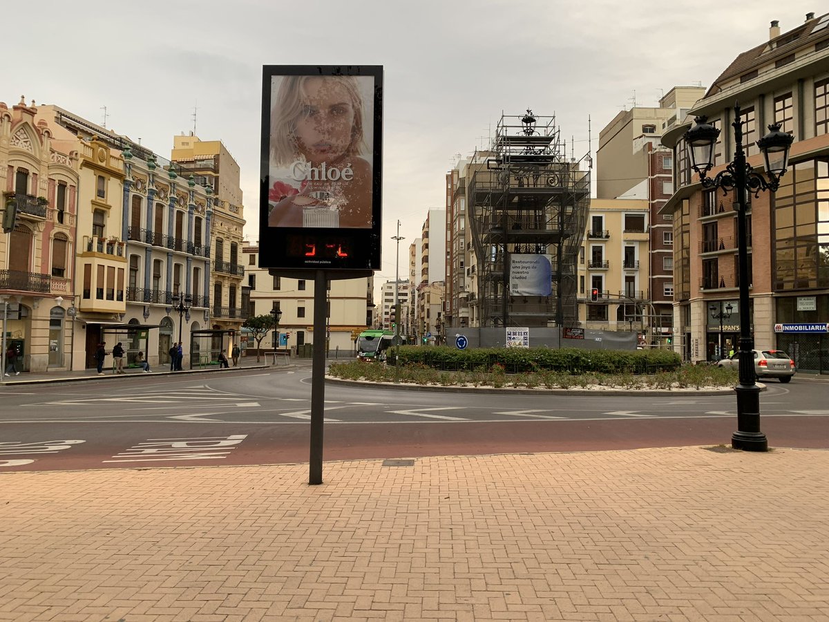 krlosimc tweet media