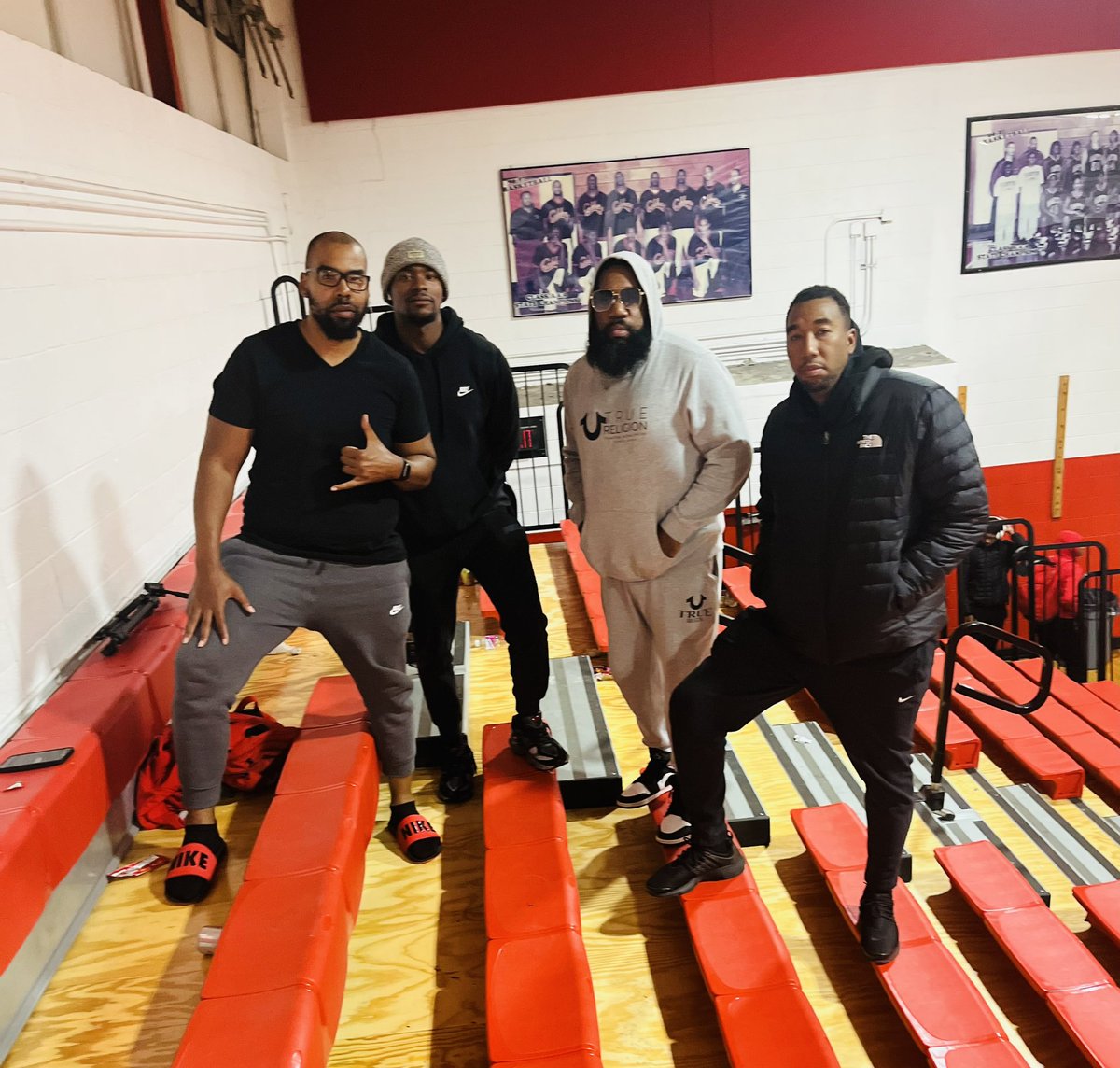 CoachStretch tweet media