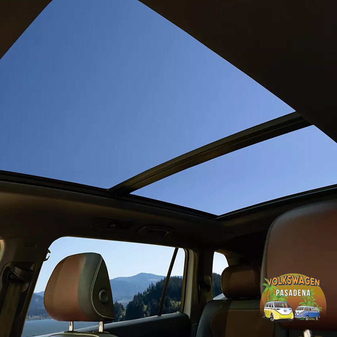 vwpasadena's tweet photo. Reach for the sky and take it all in!

#Tiguan #VWPasadena #VW #Pasadena #Volkswagen #VolksLovers #VWLife #VWLifestyle https://t.co/jQetaLdTfo