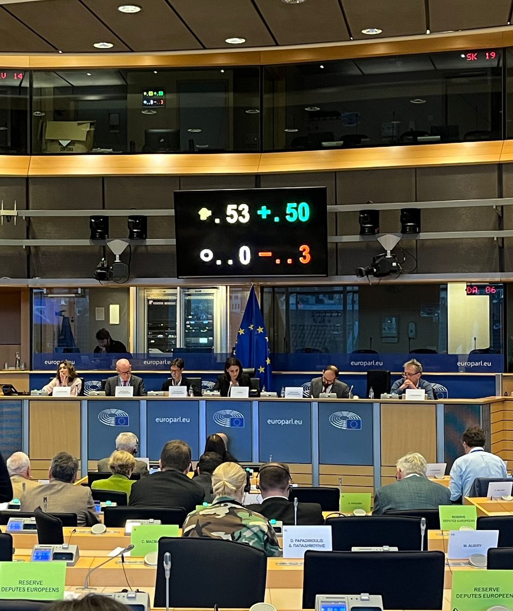 danutahuebner's tweet photo. @ESMAComms supervision of EU #CCPs, phased introduction of #activeaccount, measures to make EU CCPs more competitive… 1/2 @EPPGroup @grupaepl https://t.co/fjShC9FMe9