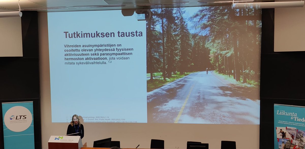 GiOulu's tweet photo. Väitöskirjatutkijamme Maija Korpisaari ja Marjo Seppänen esittelivät tänään tutkimustaan Liikuntalääketieteen päivillä Helsingissä. #LLTP23 @RECIPE_STN @UniOulu https://t.co/zs00bOoQPL