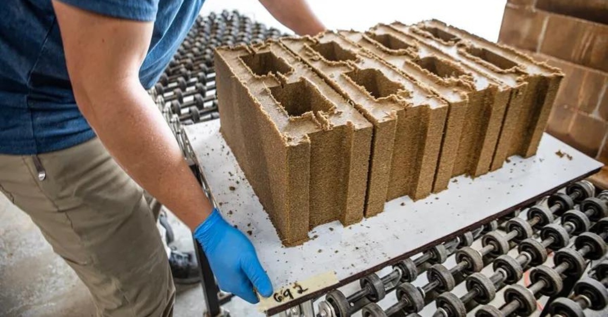 prometheusmats's tweet photo. Check out our zero-carbon #biocement &amp; #bioconcrete in @CanaryMediaInc's list of "6 Innovative Startups That Are Kicking CO2 Out of Cement and Concrete"!

See how we're decarbonizing the #construction industry with our revolutionary solution: https://t.co/ZpPhIJX7UB https://t.co/tkt6xiwZeb