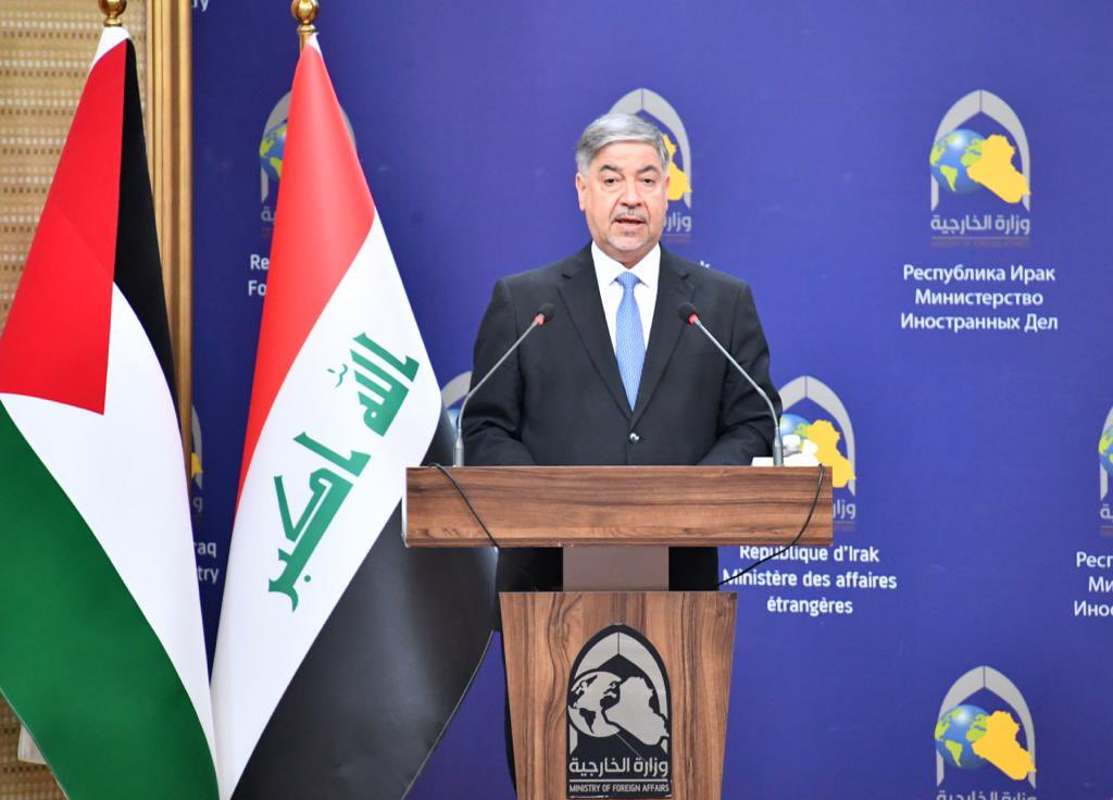 Iraqimofa's tweet photo. وزارة الخارجية تنظم حفلاً باليوم الدولي للتضامن مع الشعب الفلسطيني بحضور السادة وكلاء الوزارة والسادة السفراء ورؤساء الدوائر وموظفي الوزارة

رابط الخبر : https://t.co/eZZNHp0zEU https://t.co/bMsSBUwPgC