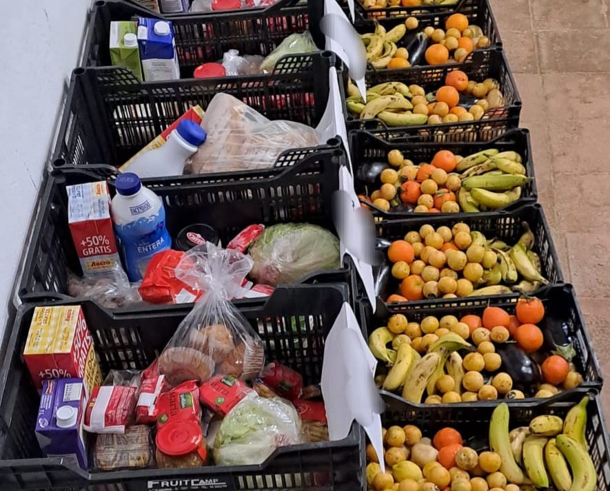 alimentsmaresme's tweet image. Sortim amb el cabàs setmanal de #CalComú la xarxa d'aliments de #Cabrils  gràcies a les aportacions de divendres de les escoles L'Olivera i Mas Maria! 
@Mercabarna_mb @lanau_org 
@cpatzari @tweetplanetario @ajcabrils