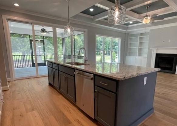 tingen_dan's tweet photo. Choose your own finishes to design a home that's perfect for you at 10 Old Garden Lane in Youngsville's Tarborough Ridge! Secure your preferences by purchasing early! 

Email TarboroughRidge@FMBnewhomes.com or call (984) 884-5882 for sales details. (Photo is representative.) https://t.co/LvsZEoEd86