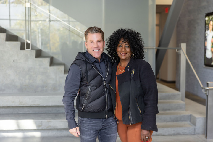 NewYorkCancer's tweet photo. Congratulations to this month's Employee of the Month, Regina Roundtree, our Processing Lab Supervisor. Thank you for all of the hard work you have done! π
#nycbs #conqueringcancertogether https://t.co/oSjEzroNY8