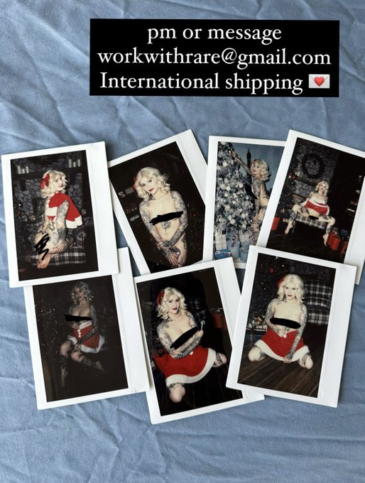 Last #polaroids and stickers in stock! Hurry up and get yours for Christmas 🫶🏻😊 I&rsquo;ll be sending all the<a href="/tag/polaroids"class="tags">#polaroids</a>