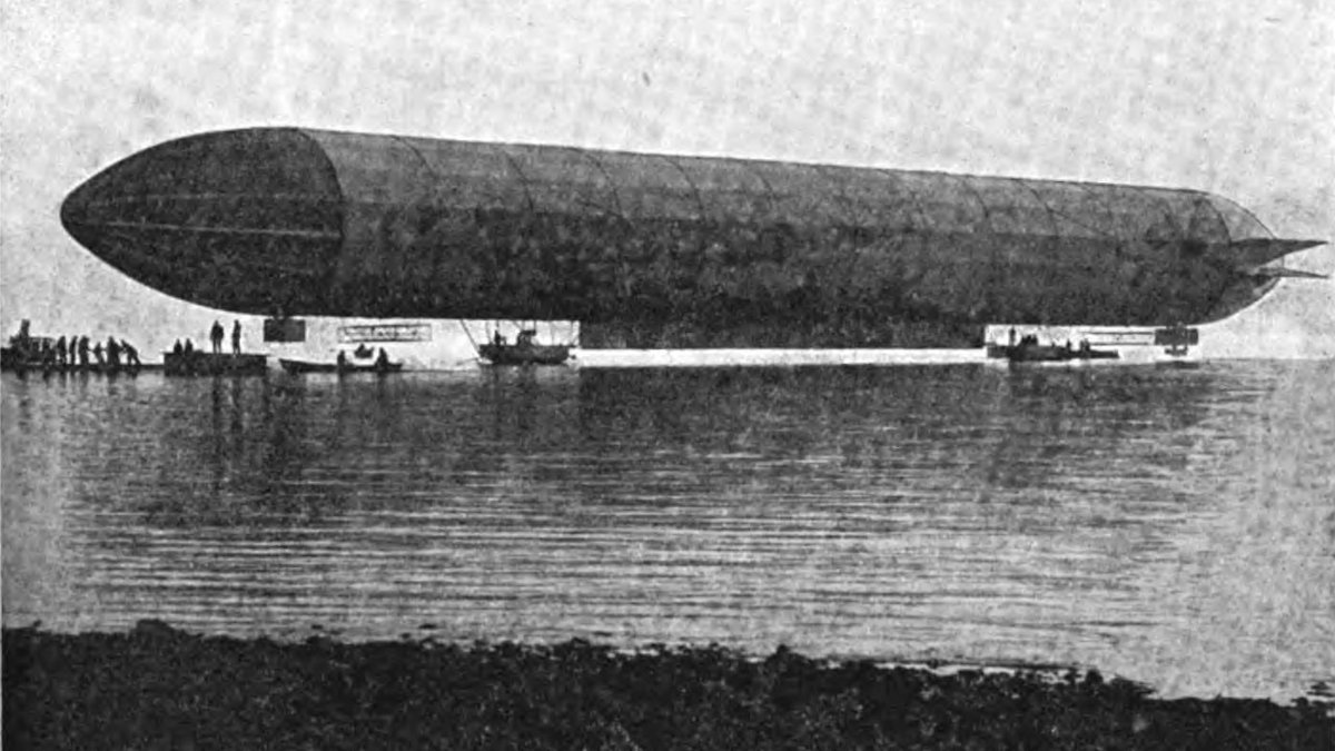 Zeppelin Z 3 in 1906. Picture published 1911 in Braunbecks Sportlexikon: Luftschiffahrt (HathiTrust)