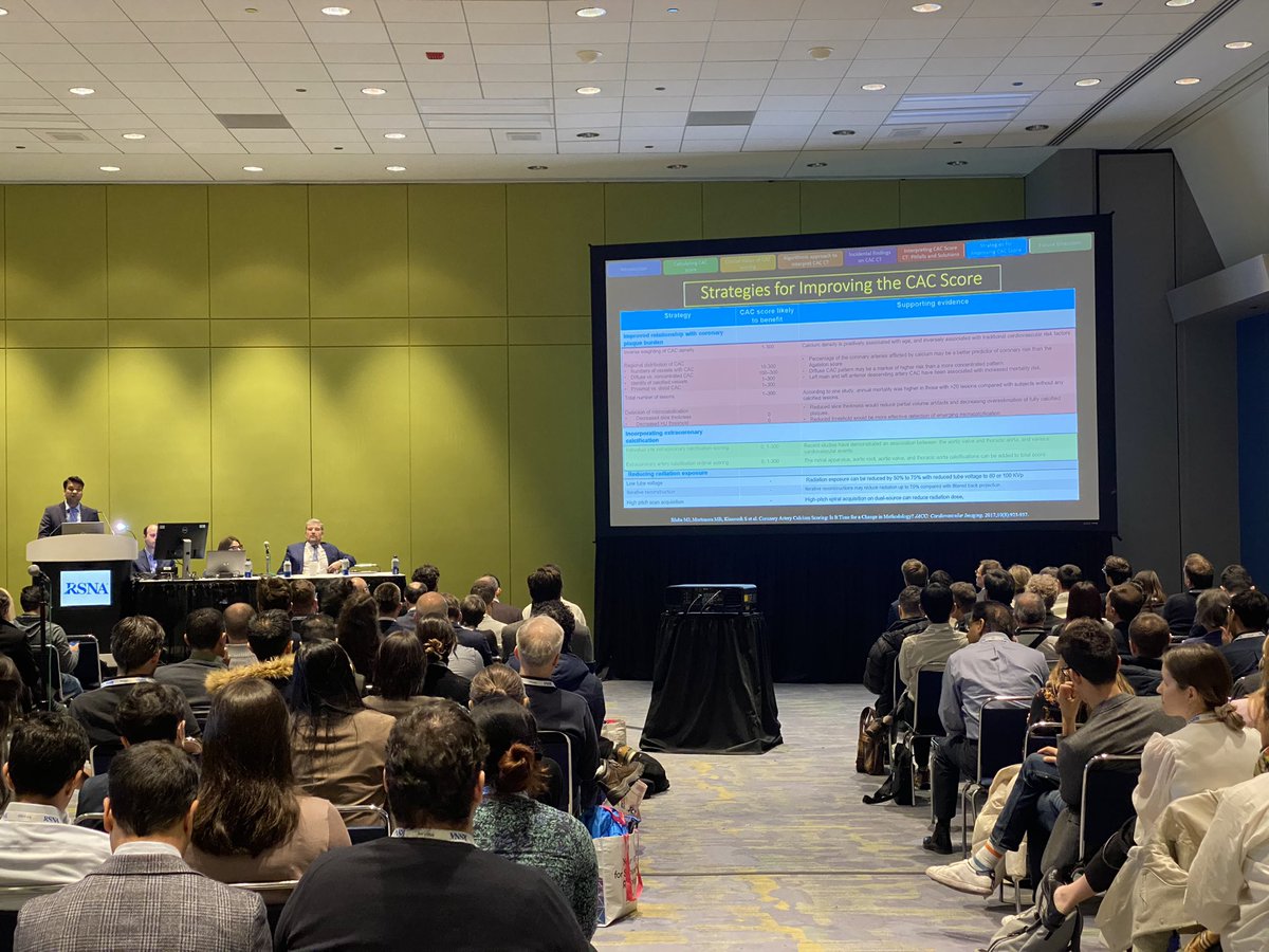 Informative session by @AmitGupta_83 discussing the current status and the strategies to improve #CACSscoring, presented in a great session by @RadioGraphics #RSNA23