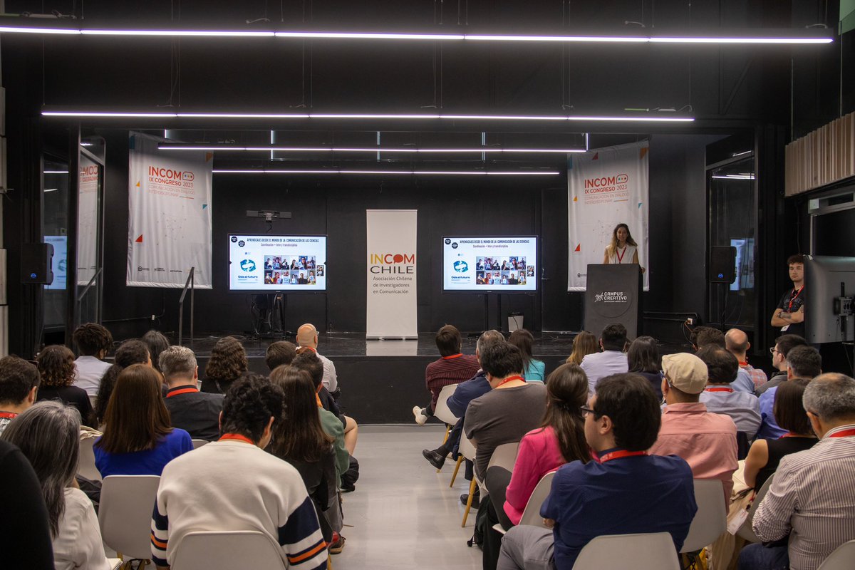 terepaz's tweet image. Han pasado algunas semanas desde el IX Congreso #INCOM en @uandresbello. Fue una gran experiencia ser parte de la organización de este evento y compartir con colegas, investigadores en comunicación del país. Un honor, además, contar con @marufazio desde 🇦🇷 ¡Nos vemos el 2024!
