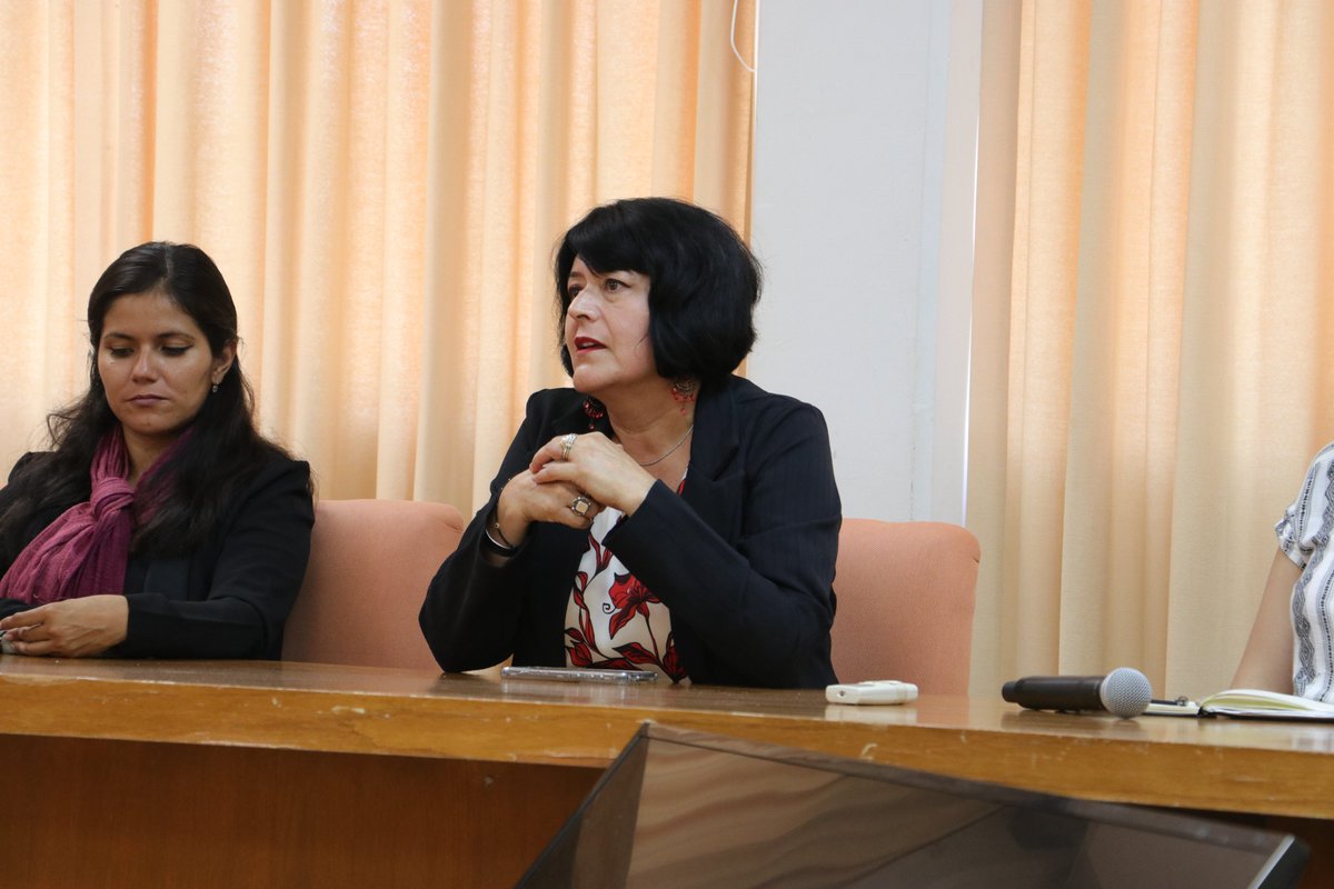 UABCSoficial's tweet image. 📷Representantes de @GobBCS, @HXVIIAyto_LaPaz  y #Ponguinguiola sostuvieron un encuentro con personal directivo y académico de nuestra #UABCS con el propósito de analizar una posible colaboración🤝 en un proyecto piloto de manejo de residuos orgánicos🪱🌱