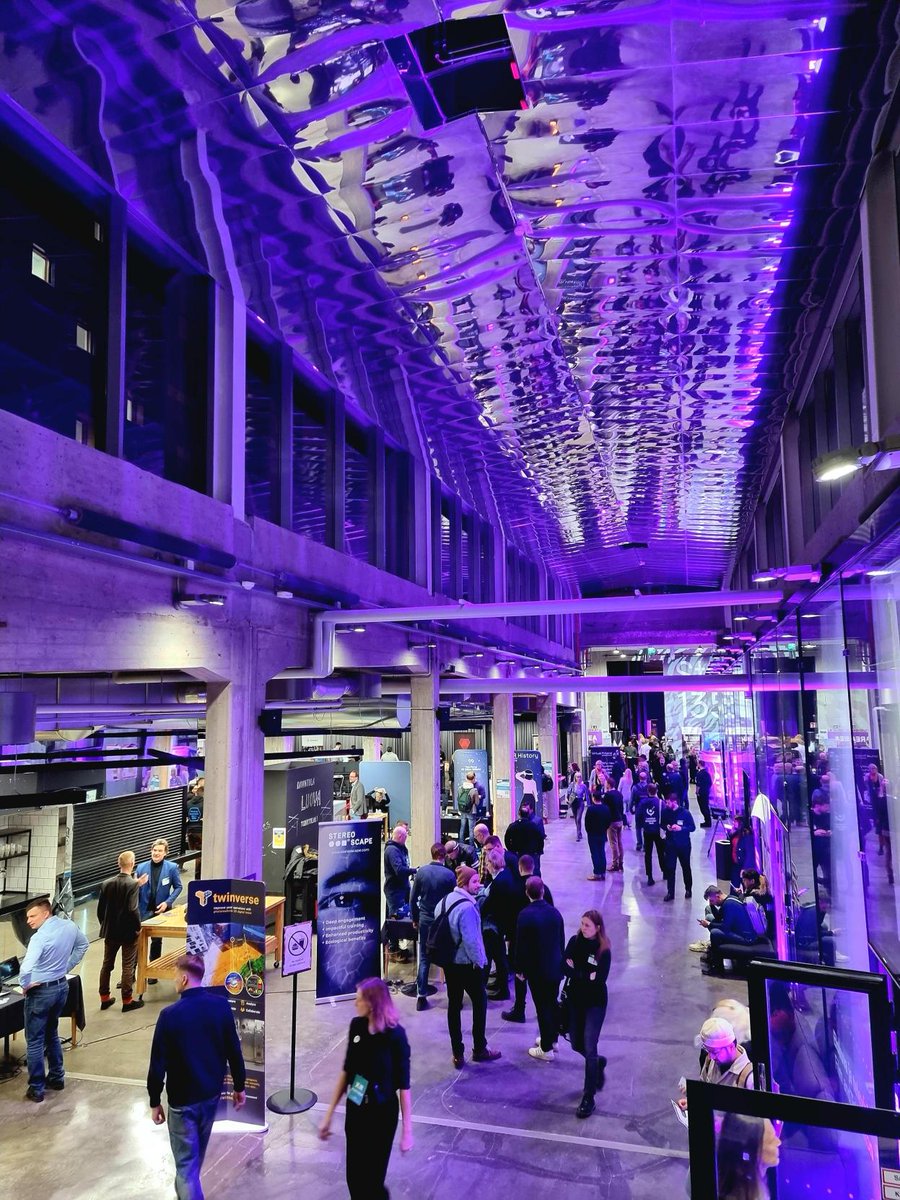 Helsinki XR Center tweet media