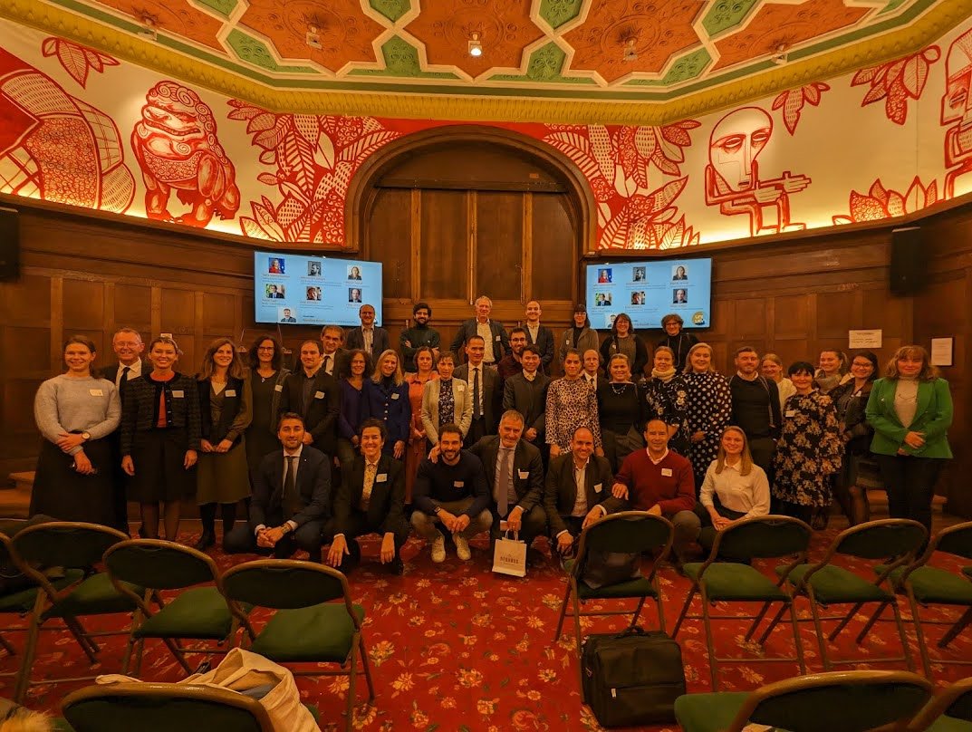 The Annual UniLion meeting, that <a href="/AAUBrussels/">AAU Brussels</a> participated in yesterday, emphasized "Science for Policy," highlighting the crucial need for a stronger bond between scientists and politicians. Policymakers depend more and more on empirical knowledge to tackle societal challenges.