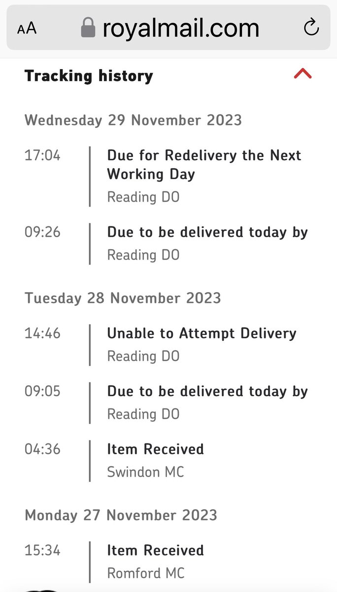 JayneEmbleton's tweet photo. Yet again Royal Mail choose who they deliver to and who they can’t be bothered to! Saw the postman next door, but because we had traffic outside he didn’t stop! Delivery due on Tuesday … let see what happens to tomorrow! Absolute s*it show @RoyalMailHelp @royalmailnews https://t.co/8yAAucwpGd