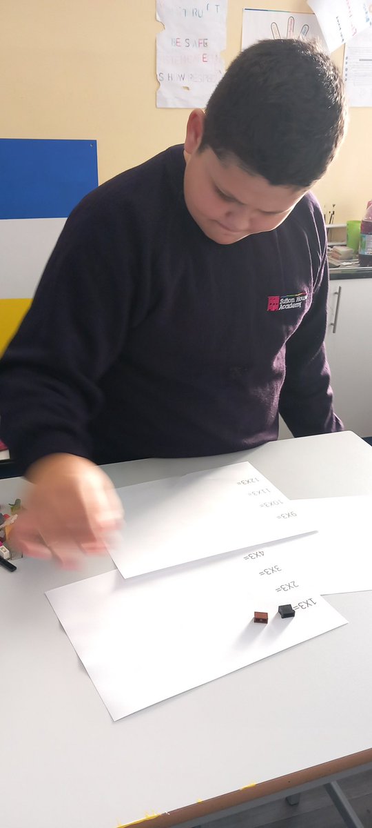 _SuttonHouse_'s tweet image. #NoPensDay started off fantastically in Year 7 form time this morning. It’s Numeracy focus on a Wednesday in form time and these pupils used objects to answer their times tables!⭐️ #formtime #Mathematics