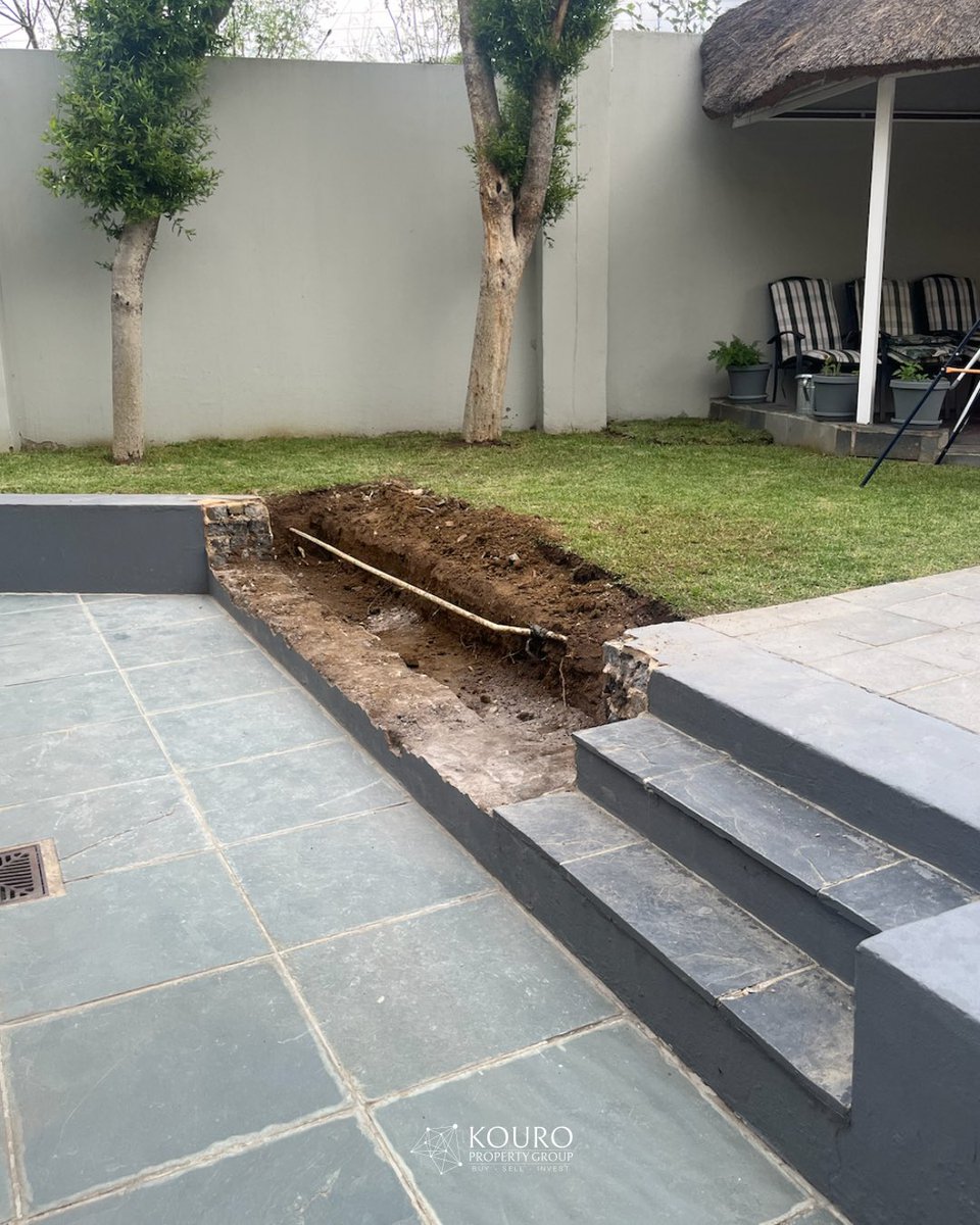 KouroProperty's tweet photo. Progress on the Reddy Residence 💛
KOURO Homes are actively working their magic 🪄
We are assisting the Reddy’s with the formation of an entertainment area at their home! Stay tuned for more progress updates 🔥
#home #renovation #entertainment #kouropropertygroup https://t.co/BWG0V7gc1L