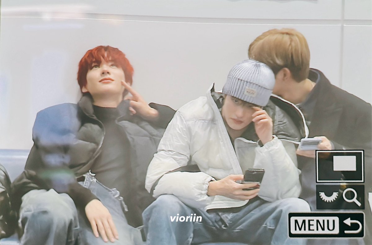 vioriin tweet media