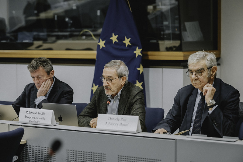 4CH-Project tweet media