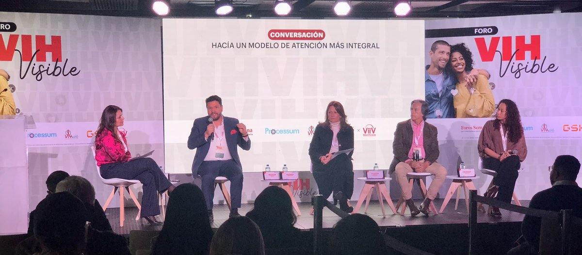 Salud_ANDI's tweet photo. Los pacientes con VIH en Colombia están expuestos a diferentes prejuicios y estigmas alrededor de su diagnóstico.
Ahora el panel sobre la importancia de avanzar hacia un modelo de atención más integral para los pacientes viviendo con VIH
#VIHVisible https://t.co/mjA1O0zMPn