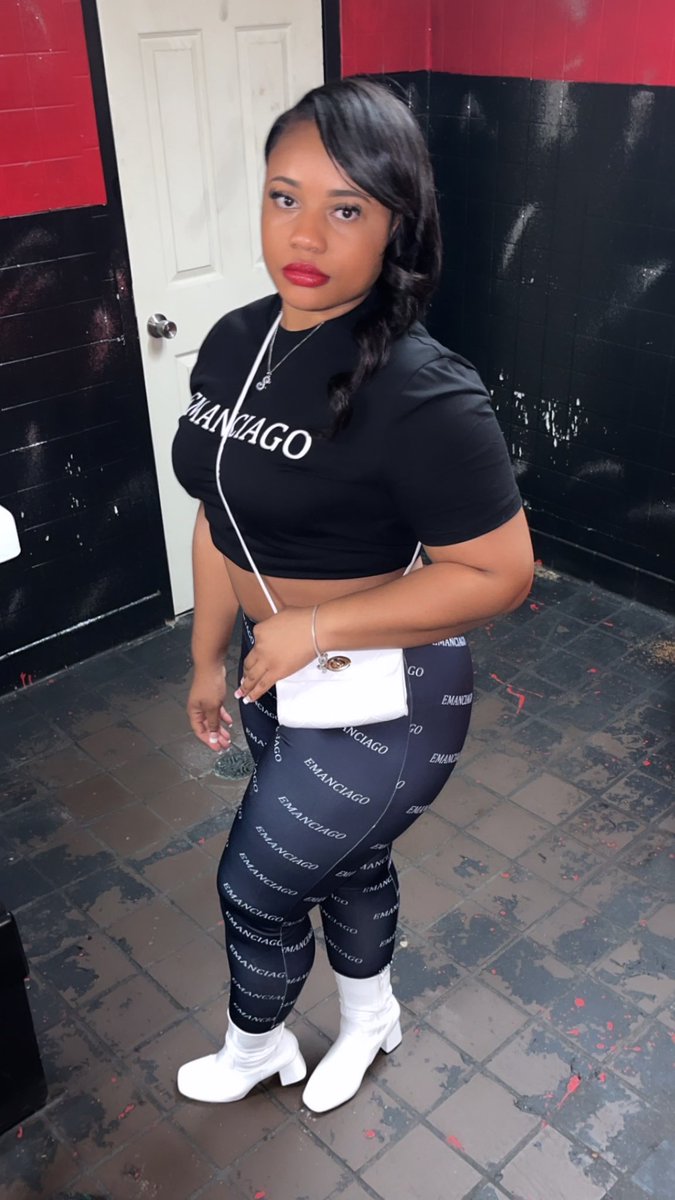 YouCanNeverBMe's tweet photo. Pop out when I feel like it , ain lost it 😍 https://t.co/Dn1gjdCejV