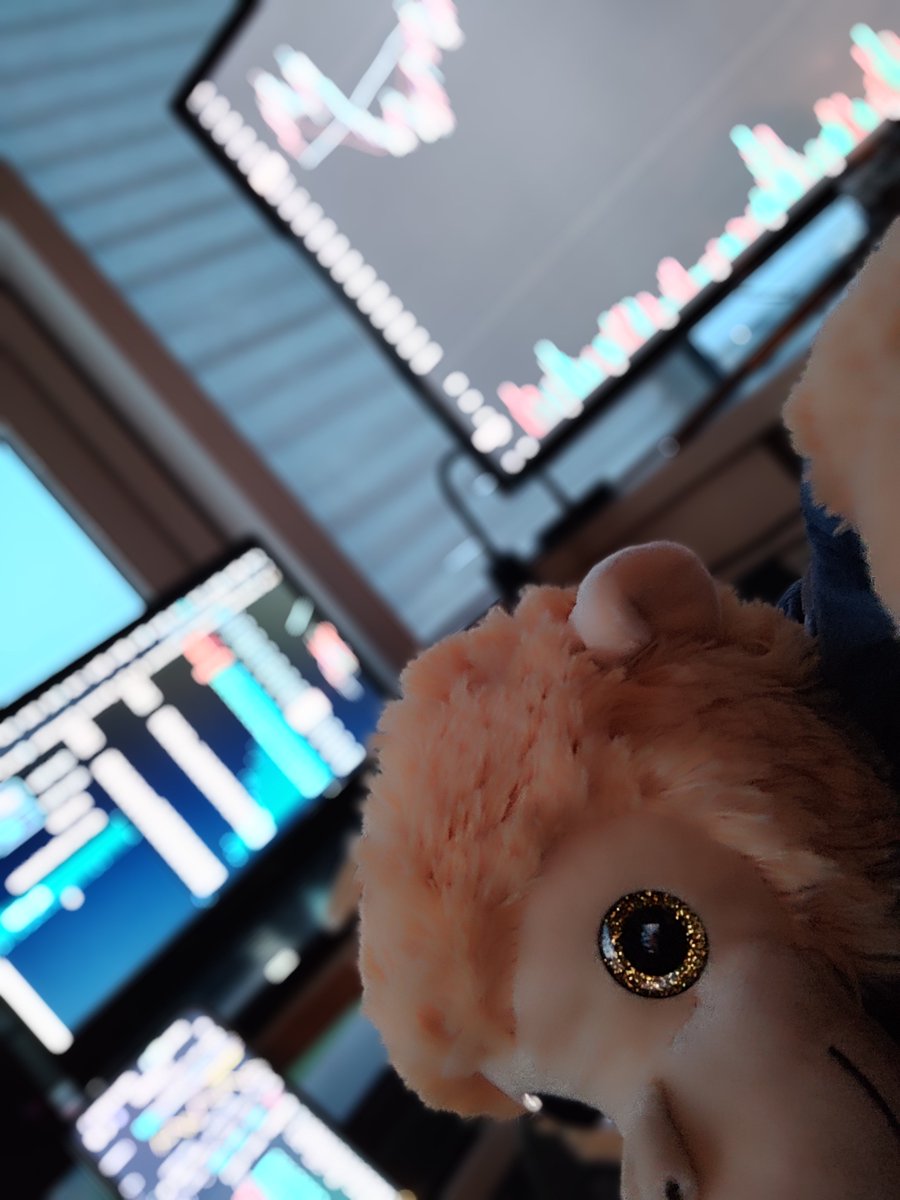 GMonkeyBusiness's tweet photo. #TheMonkeyBusiness
Hey everyone! 🐵🍌 Just closed another day in this financial jungle ! 💚📈
#Trading #Crypto #investing #Bitcoin #Cro #Atom https://t.co/M9iueIax2c