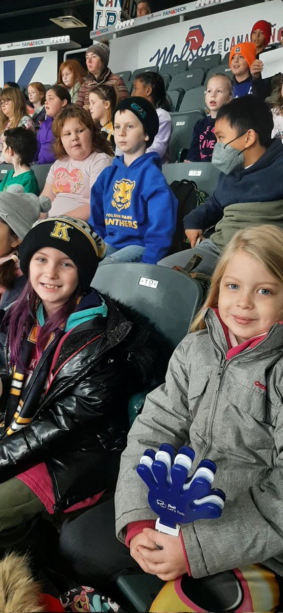 MissB_Polson's tweet photo. We're enjoying the Kingston Frontenacs hockey game 🏒  today! @PolsonPark_LDSB https://t.co/1cvSjMUyKv