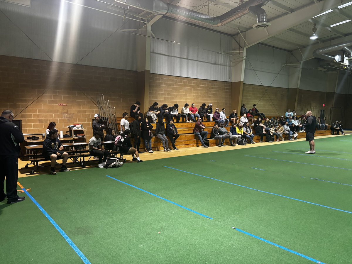 Coach Graves tweet media