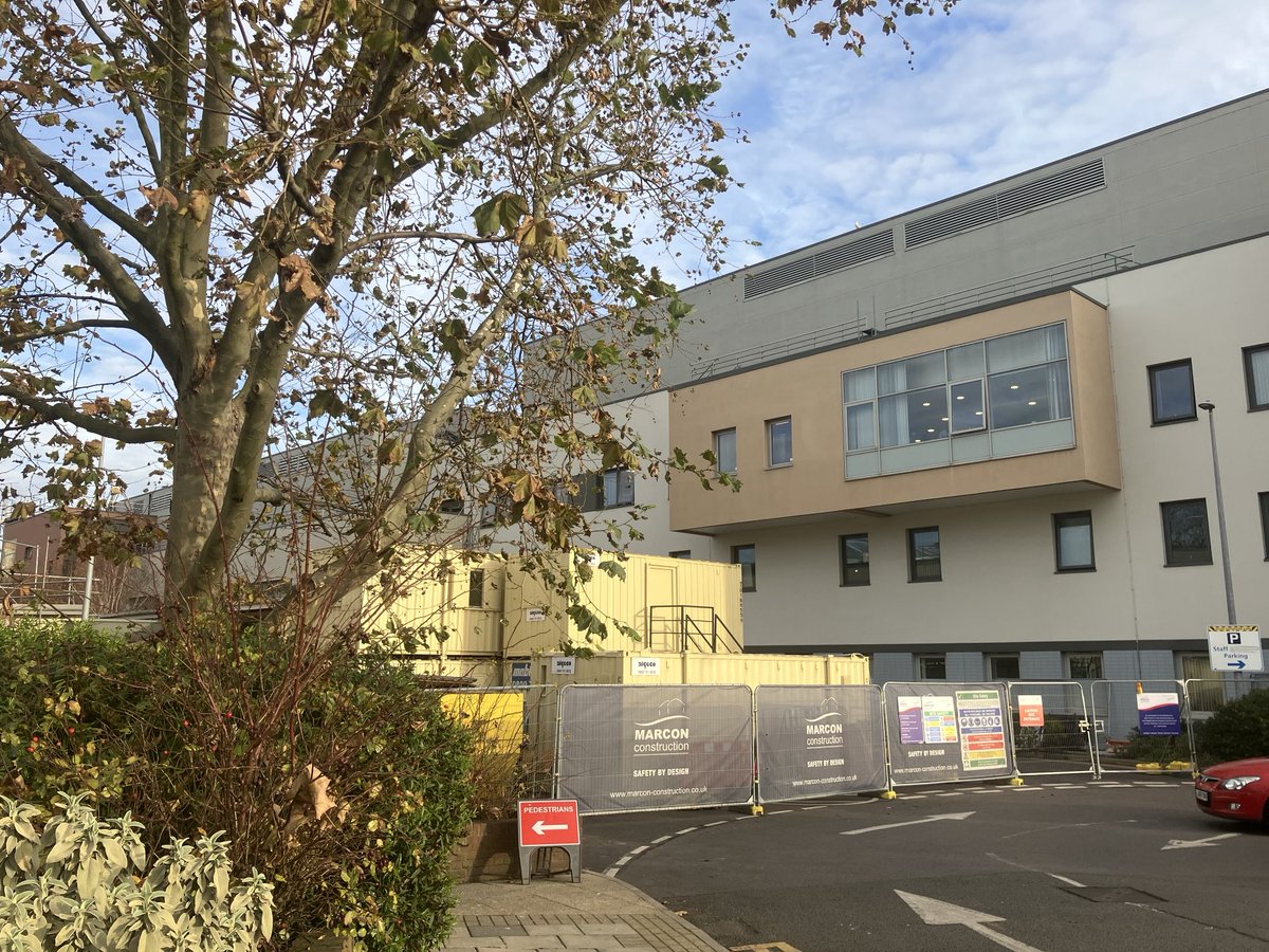 Mark Titcomb tweet media