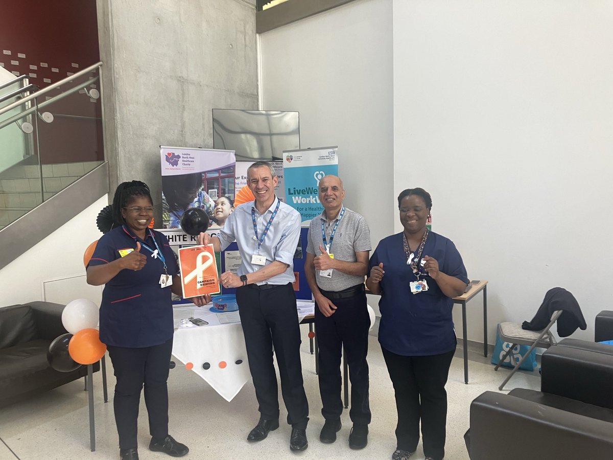 Mark Titcomb tweet media