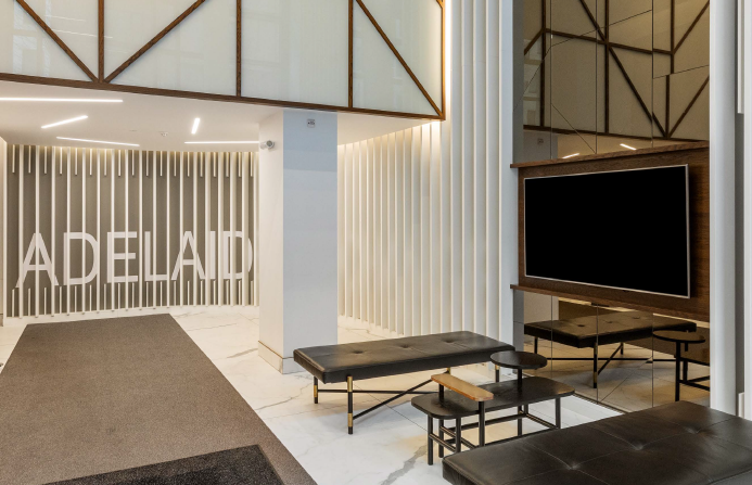 Grade A #OfficeSpace for Rent in Belfast
 
📍Adelaide Exchange
🏢City Centre Location
🚲Bike Storage
🍽️Close to Local Amenities
📏Offices from 8,600 sq ft to 36,944 sq ft
 
For more info visit bit.ly/AdelaideExchan… or contact  lisa.mcateer@cbreni.com or ian.duddy@colliers.com