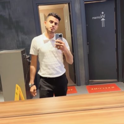 منو يتذكر هذا الانسان😆💔
#صورة_جديدة_للملف_الشخصي